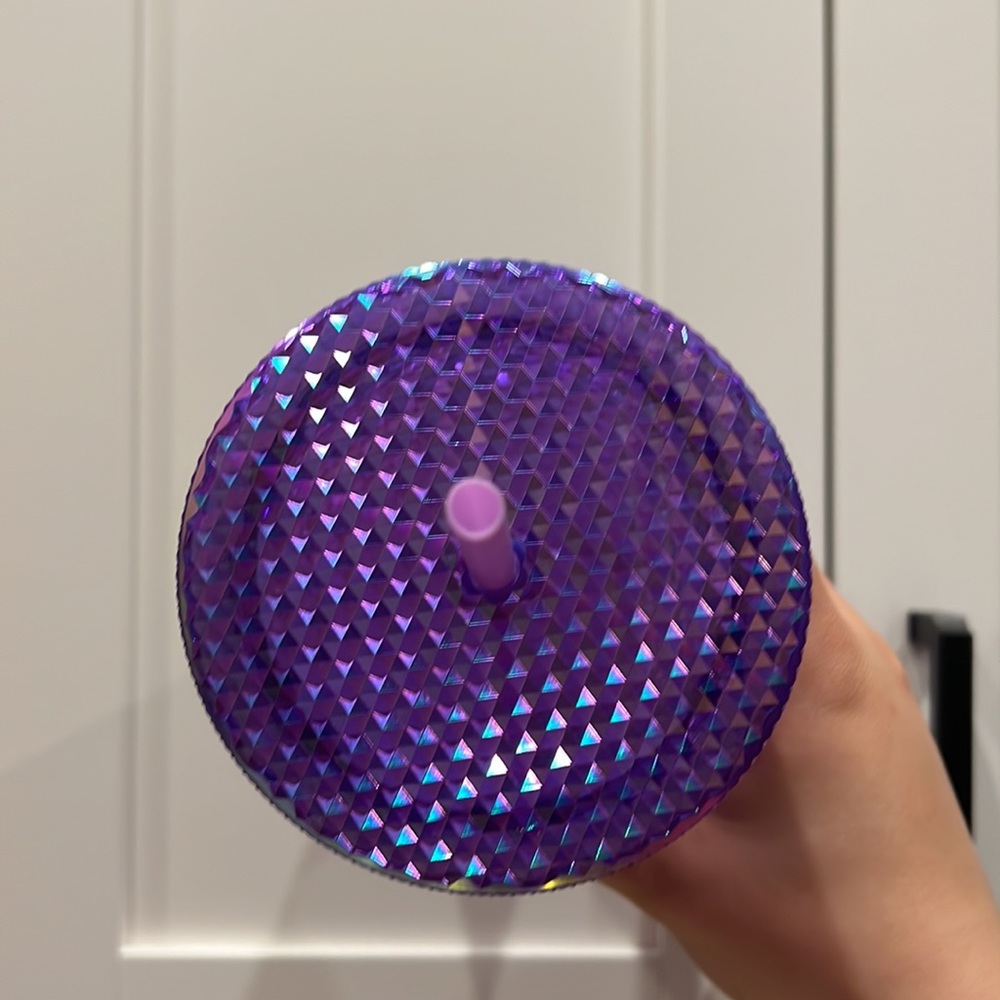 Starbucks Summer Collection Purple Iridescent Bling Cup (24 oz.) - Picture 3 of 3